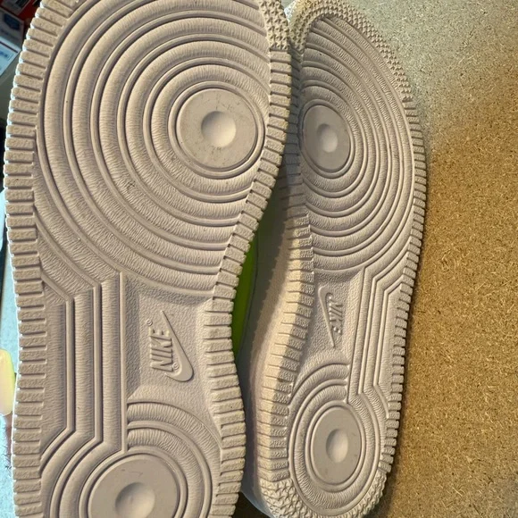 Nike Kids Bright Lime Sneakers - Picture 3 of 6